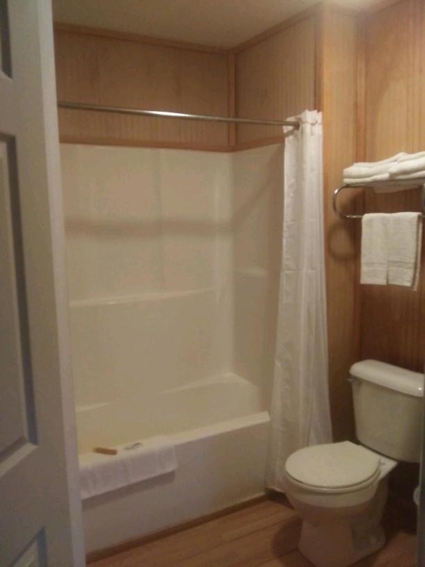 Whispering Creek Lodging & Rv Resort Newton Luaran gambar