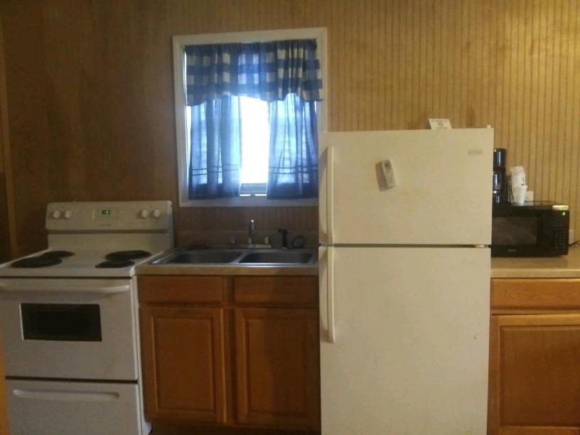 Whispering Creek Lodging & Rv Resort Newton Luaran gambar